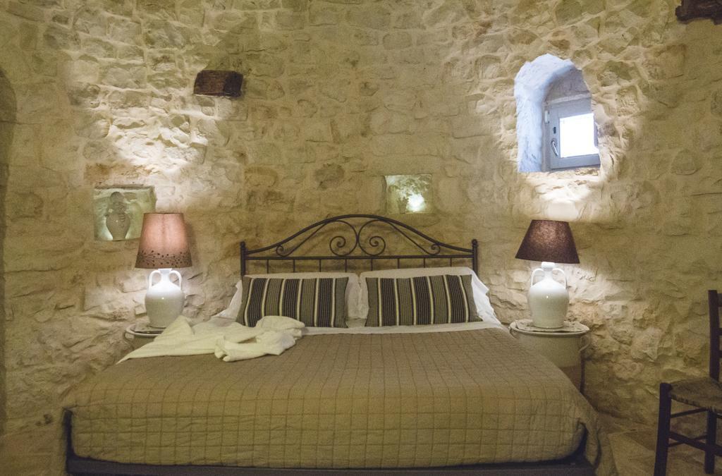 Borgo Sardedda Suites Locorotondo Exteriör bild